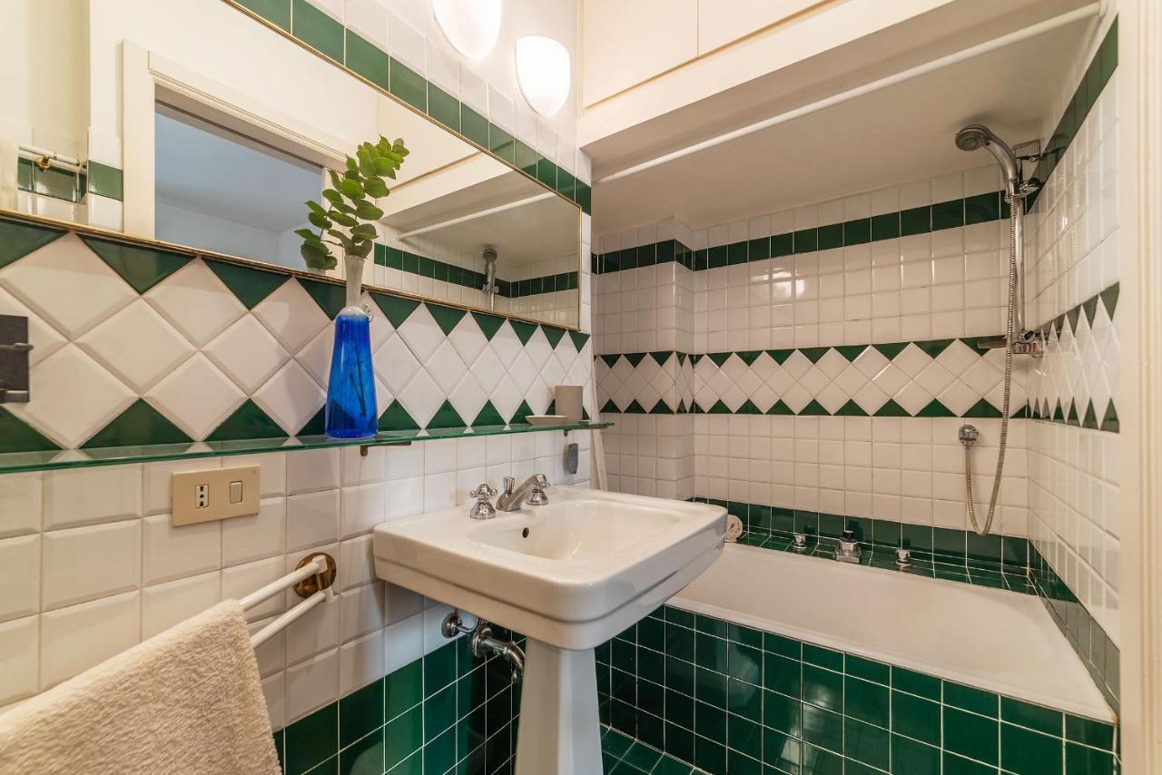 Colosseum - Charme Holidays Apartment Rom